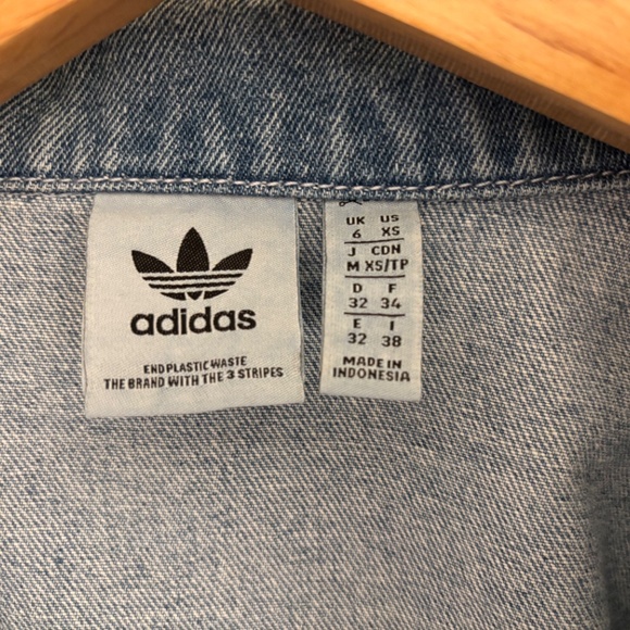 Adidas Oversize Crop Jean Jacket - Picture 3 of 4